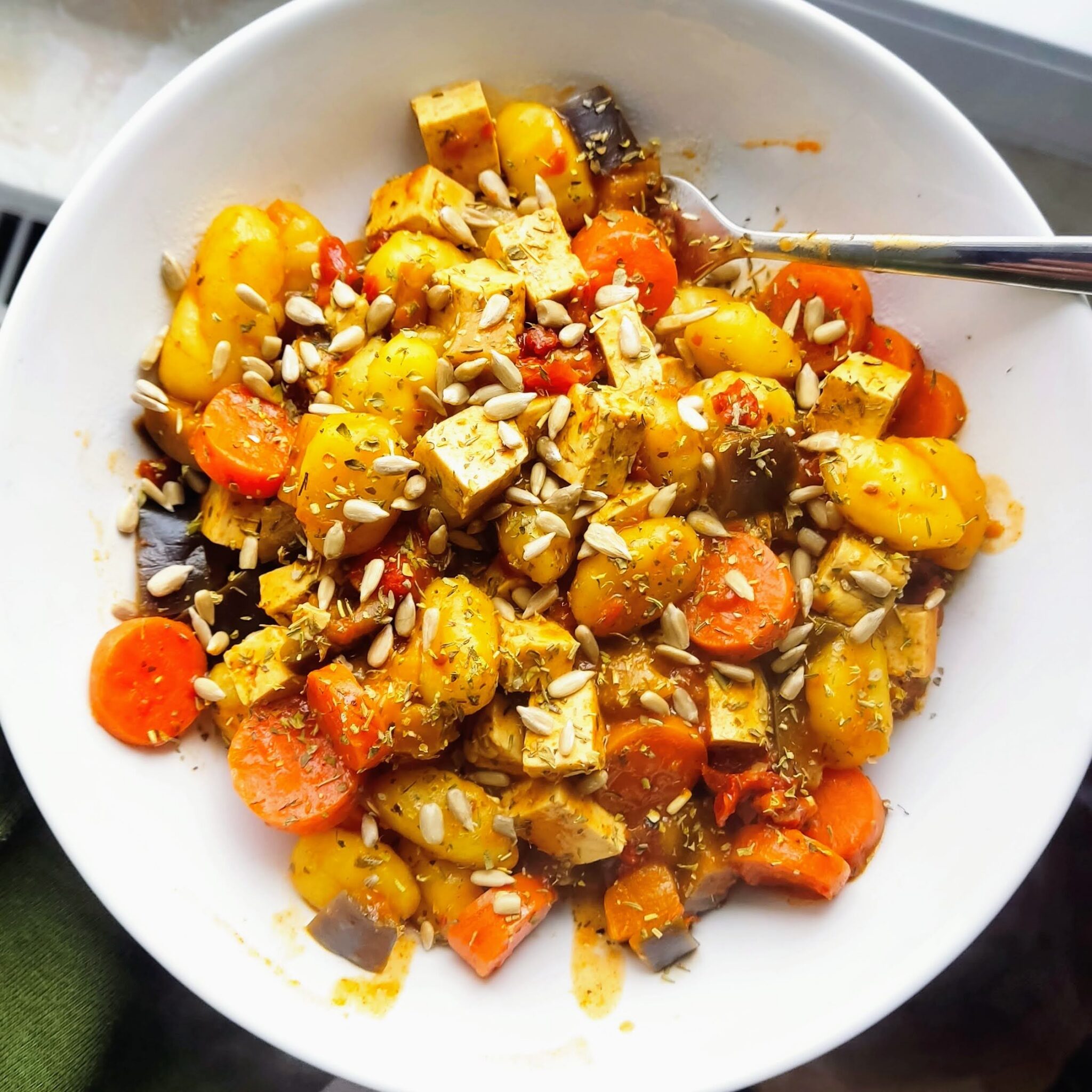 Gnocchi mit Karotten und Tofu
